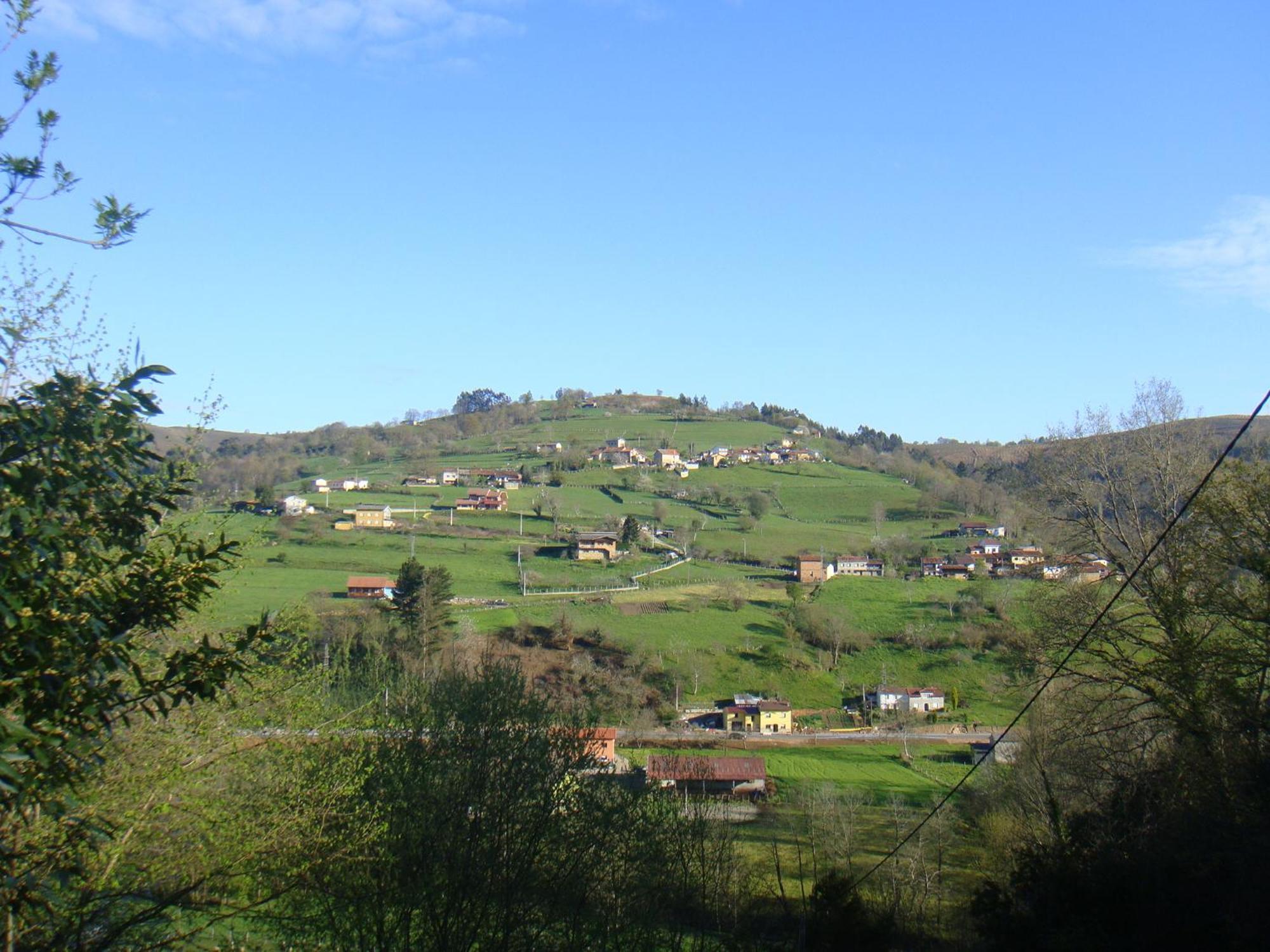 BimenesLa Fragua Castiellu别墅 外观 照片
